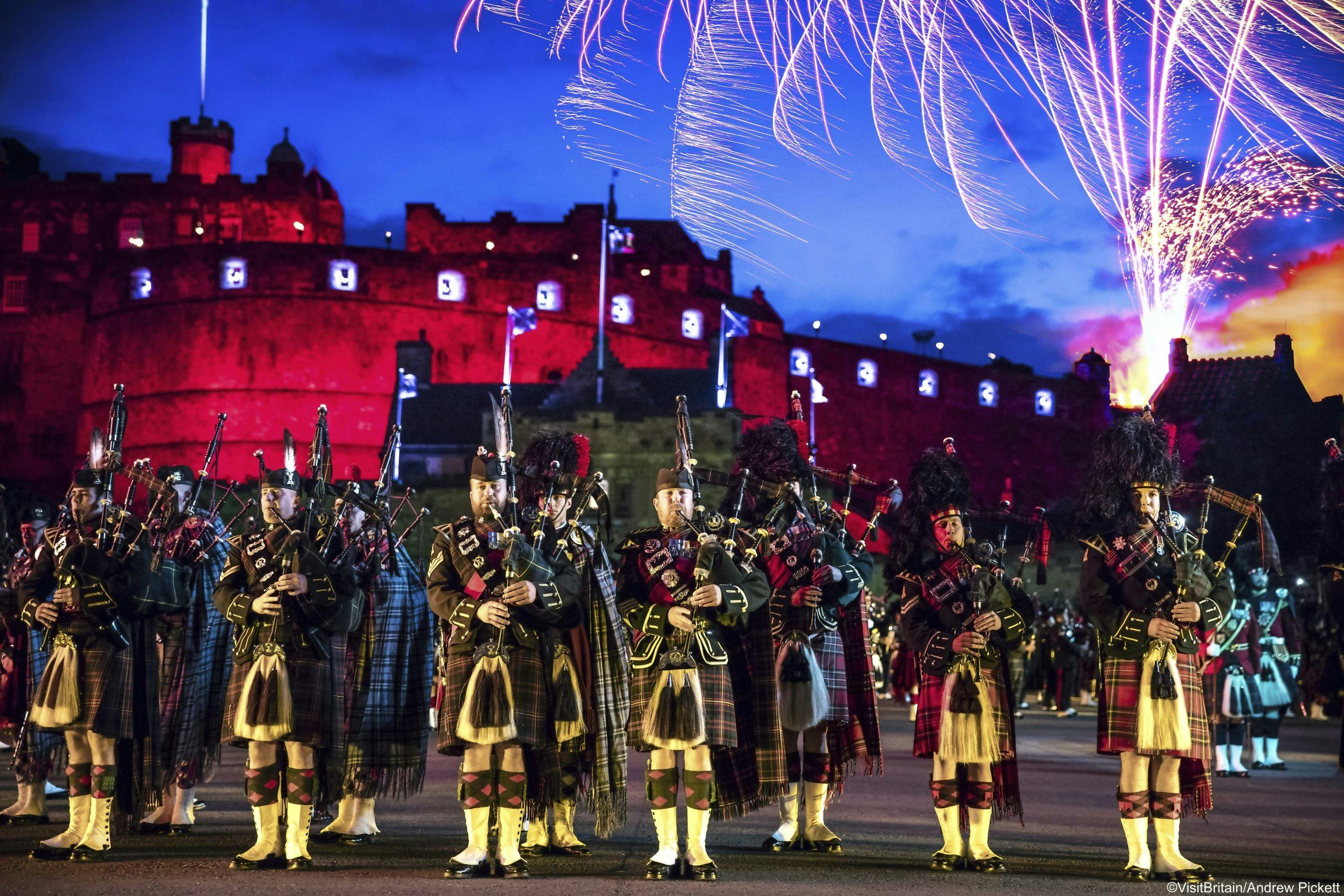 tattoo vb34148182 2 reisetips edinburgh tattoo